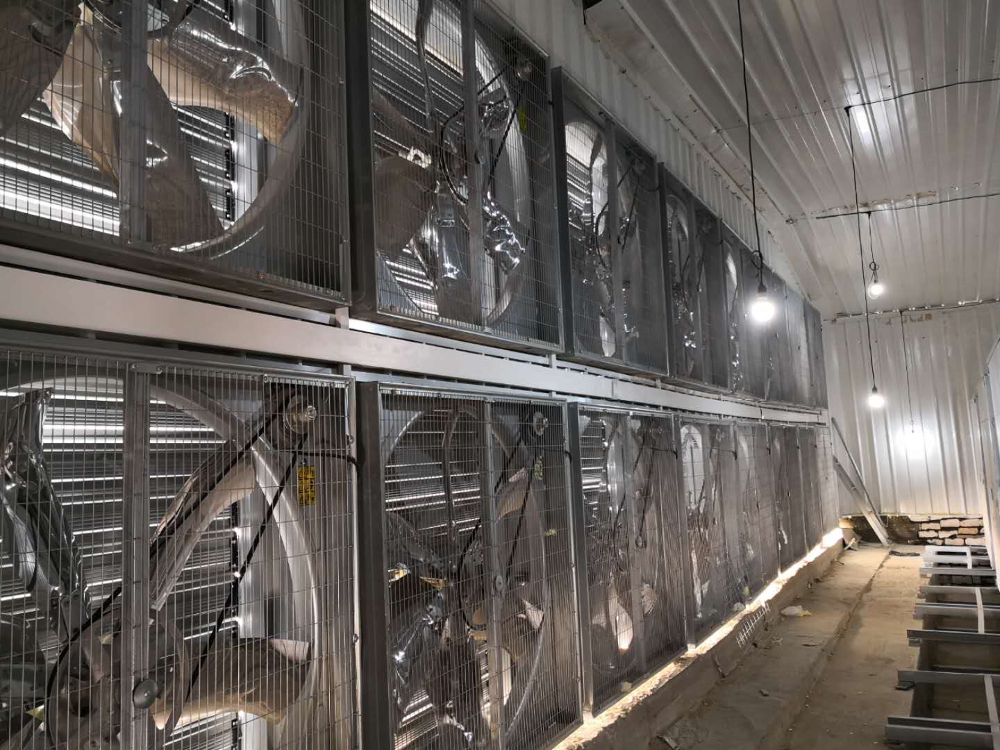 Hi-Q Poultry Equipmen Dicker Broiler Cage 